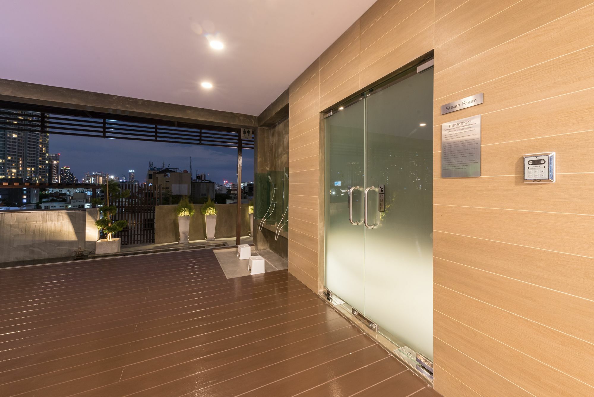 Zensation The Residence Bangkok Dış mekan fotoğraf